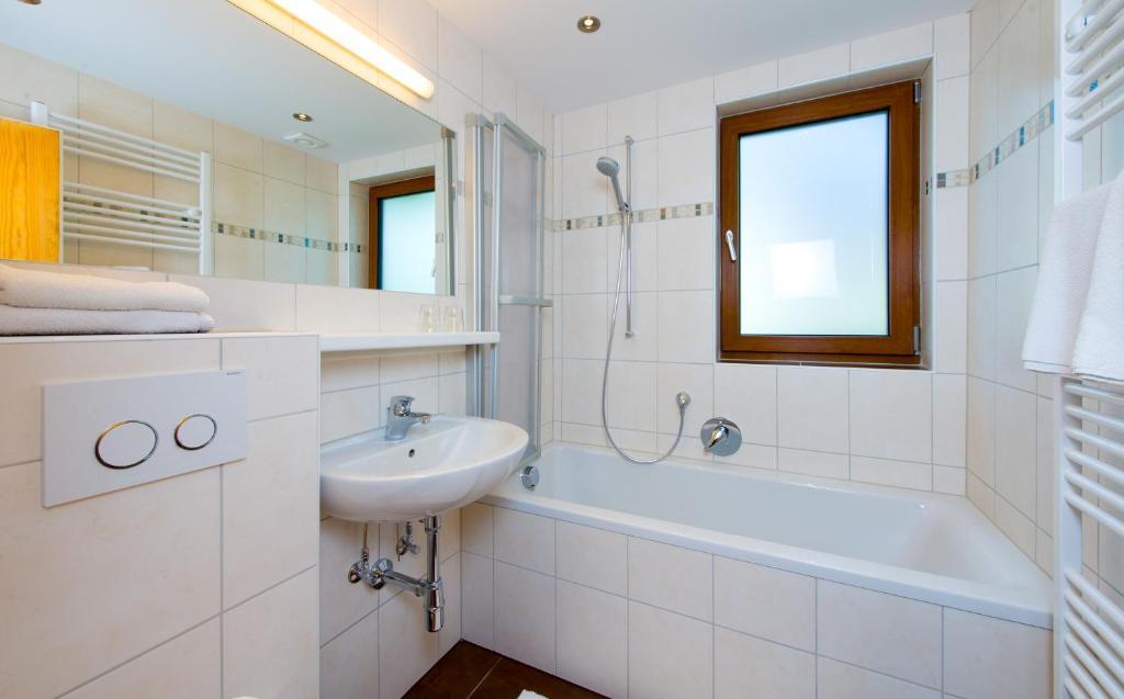 Tyrol Appartements ايروالد الغرفة الصورة